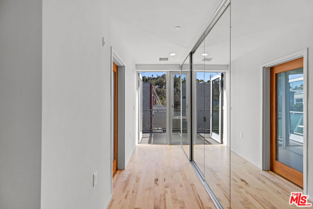  Commercial for Sale in Los Angeles, California