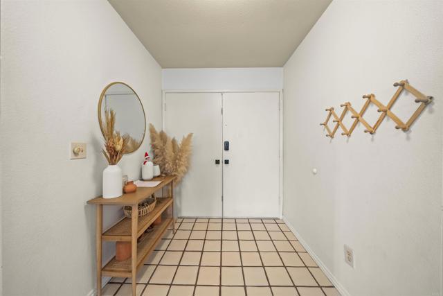 Detail Gallery Image 7 of 45 For 1669 Palomar Dr, San Marcos,  CA 92069 - 4 Beds | 2 Baths