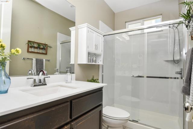 847 Dunmore St, Oakley CA: https://media.crmls.org/mediaz/c6340ba9-bc30-4530-87b1-530c566209f1.jpg