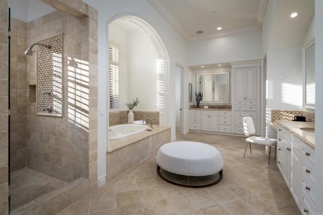 Detail Gallery Image 24 of 34 For 6725 Calle Ponte Belle, Rancho Santa Fe,  CA 92091 - 5 Beds | 5/1 Baths