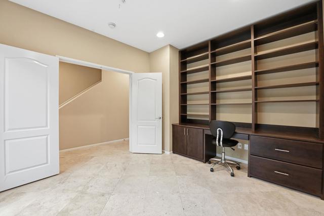 Detail Gallery Image 4 of 26 For 16926 Vasquez Way #86,  San Diego,  CA 92127 - 2 Beds | 2/1 Baths