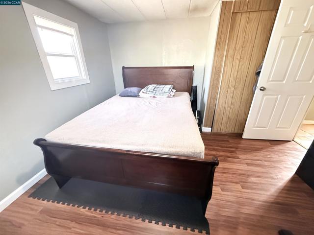 244 American Canyon Rd, American Canyon CA: https://media.crmls.org/mediaz/c6353251-46fc-4555-9d0d-794ccec992a1.jpg