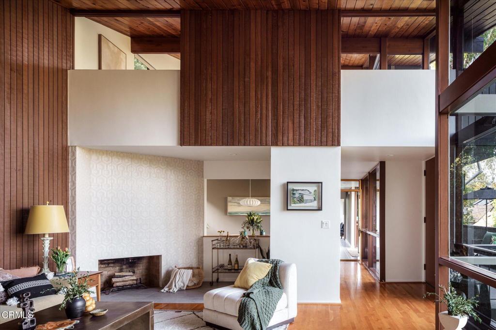 C635Bedc 68Ac 4231 B10F 16E5B417A339 1256 Club House Drive, Pasadena, Ca 91105 &Lt;Span Style='BackgroundColor:transparent;Padding:0Px;'&Gt; &Lt;Small&Gt; &Lt;I&Gt; &Lt;/I&Gt; &Lt;/Small&Gt;&Lt;/Span&Gt;