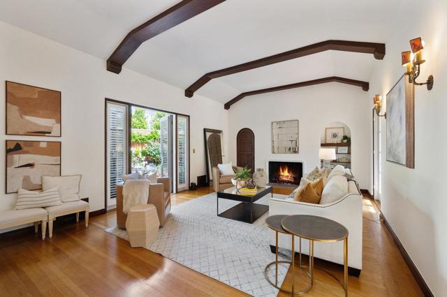 706 Edgewood Road, San Mateo CA: https://media.crmls.org/mediaz/c6365891-b9ec-44b4-8793-7f12acc08191.jpg