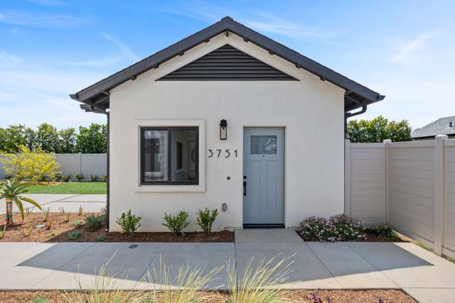 3747 51 Adams Street, Carlsbad CA: https://media.crmls.org/mediaz/c637d7ca-1241-4f35-810c-6b4f27fa50be.jpg