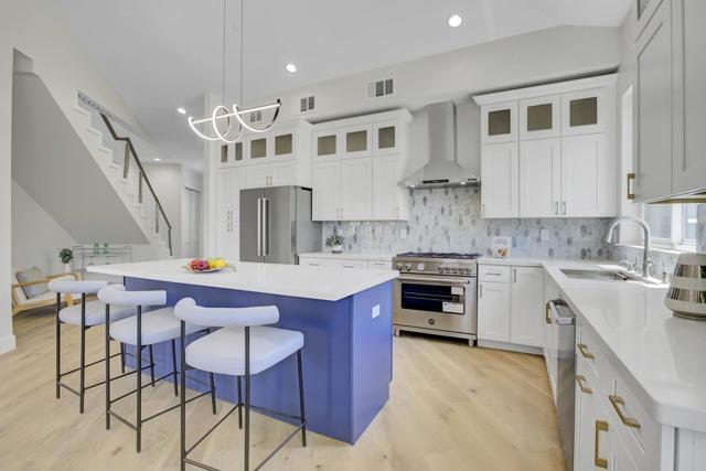 3805 Bobwhite Terrace, Fremont CA: https://media.crmls.org/mediaz/c638444d-2824-46d6-a541-0489eb2852b6.jpg