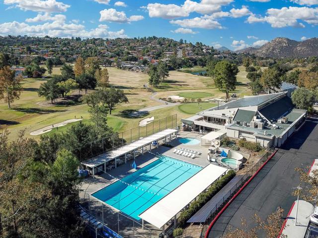 23822 Green Haven Lane, Ramona CA: https://media.crmls.org/mediaz/c6385a46-b233-435d-ae1e-62f6acd7cd48.jpg