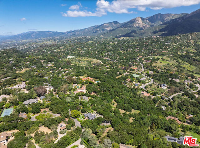 1208 Las Alturas Road, Santa Barbara CA: https://media.crmls.org/mediaz/c63a0faf-b5e6-4dbb-b9e0-9860d989e06d.jpg
