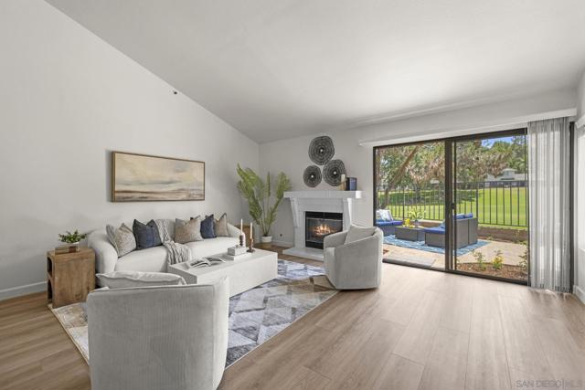1894 Spyglass Cir, Vista CA: https://media.crmls.org/mediaz/c63ae581-dbca-4277-86ab-fce57fdb8623.jpg