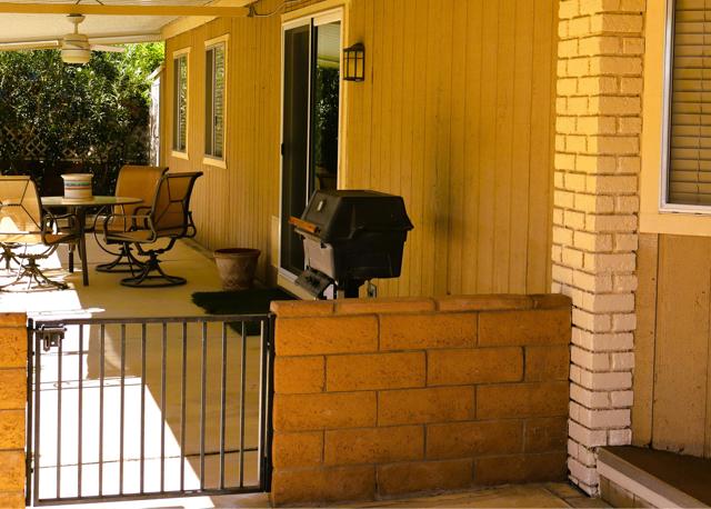 2 Bed Home for Sale in Palm Desert, California