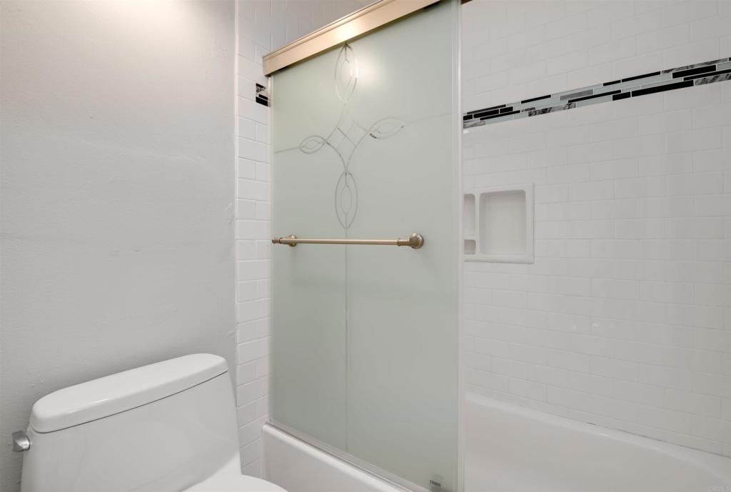 1885 Diamond Street - photo 16