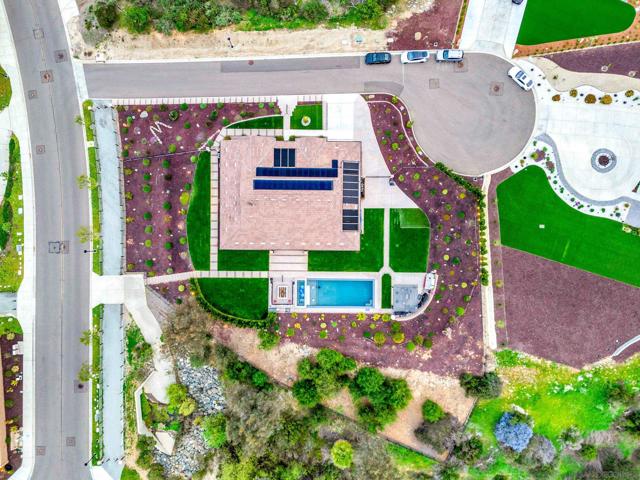 21992 Wilgen Rd, Escondido CA: https://media.crmls.org/mediaz/c63b84b2-0553-4cfc-adbd-8d820e72da58.jpg