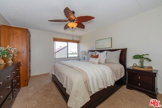 6000 CANTERBURY Drive, Culver City CA: https://media.crmls.org/mediaz/c63b93f3-fa38-4069-bca0-caeebd3a742a.jpg