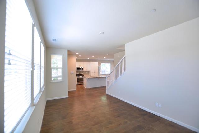 3936 Purple Finch Lane, Modesto CA: https://media.crmls.org/mediaz/c63c843c-73fc-47fd-b183-9b39f056b9ed.jpg