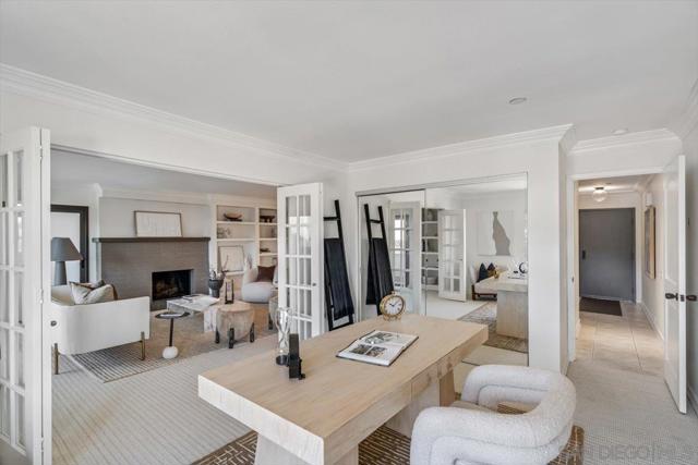 7550 Eads Ave, La Jolla CA: https://media.crmls.org/mediaz/c63cbf27-c5d2-4a6d-a1a9-a91300e062ee.jpg