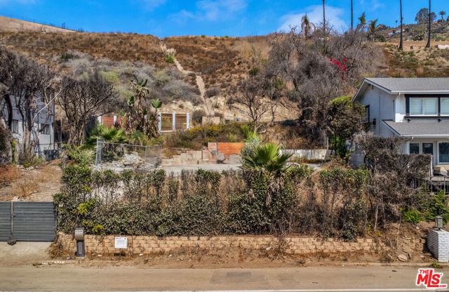 Drew Fenton | 21711 Pacific Coast Highway Malibu CA | MLS: 7408039