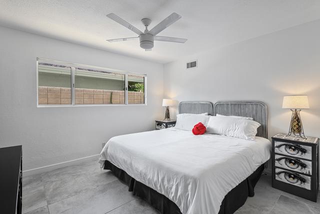 2320 S Via Lazo, Palm Springs CA: https://media.crmls.org/mediaz/c63d2817-40ac-4b7f-a10e-f2255552ea7b.jpg