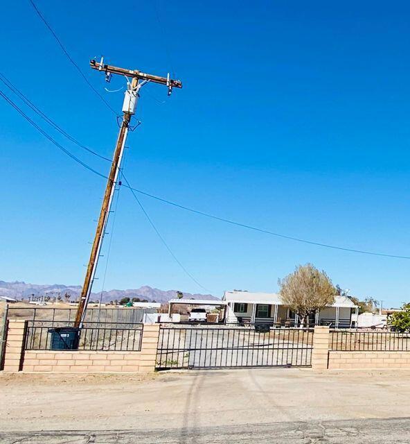 1583 E 14 Avenue, Blythe, CA 92225