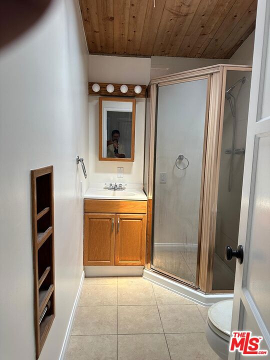 7449 Manchester Avenue, Los Angeles CA: https://media.crmls.org/mediaz/c63e2fef-bf42-4b21-ac3a-5fe01ad448c0.jpg