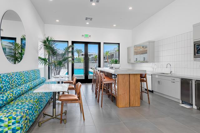 294 Mayfair Way, Palm Springs, CA 92264