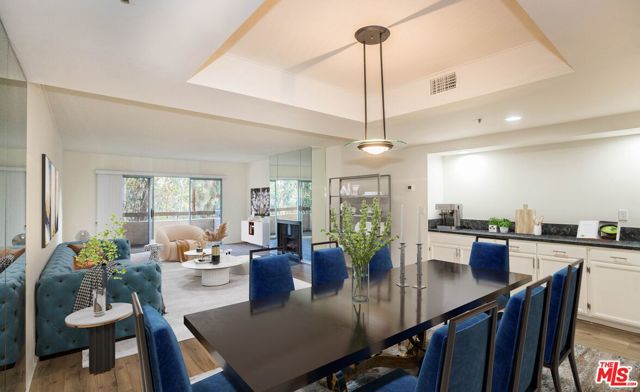 410 S Barrington Avenue, Los Angeles CA: https://media.crmls.org/mediaz/c63fc3f2-0bd0-4b3e-865e-b861f5cc3bb2.jpg