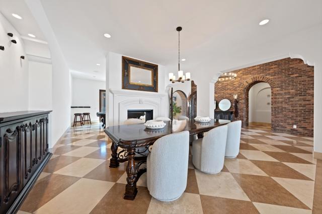 58703 Jerez, La Quinta CA: https://media.crmls.org/mediaz/c640b60c-af02-4ad9-be98-baaab5ea0394.jpg