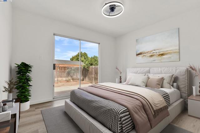 471 Rose St, Livermore CA: https://media.crmls.org/mediaz/c640e0a2-1e67-440c-be3b-b97de72e4ded.jpg