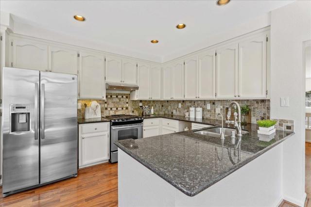 4640 Hampton Falls Place, San Jose CA: https://media.crmls.org/mediaz/c64349a1-98d9-4005-8644-34833f9a1bdb.jpg
