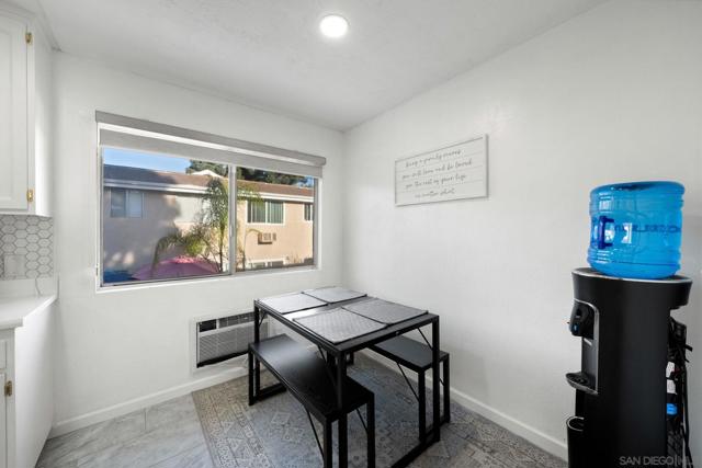 4475 Dale Ave, La Mesa, California 91941, 2 Bedrooms Bedrooms, ,2 BathroomsBathrooms,Townhouse,For Sale,Dale Ave,250000269SD