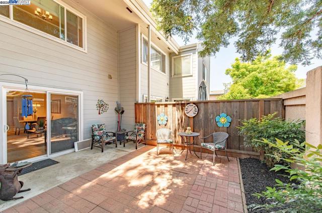 243 Rachael Pl, Pleasanton CA: https://media.crmls.org/mediaz/c6444a7f-ea7d-44b3-8f15-0aabe2627b6e.jpg
