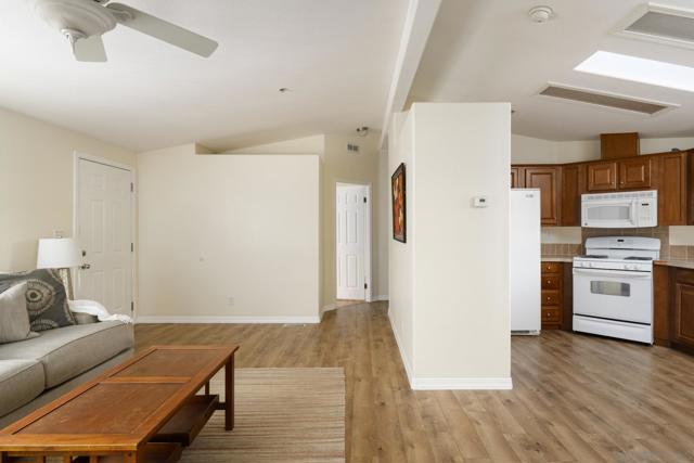 4860 62 Avocado Blvd, El Cajon CA: https://media.crmls.org/mediaz/c64479ad-320c-4a68-a221-309f0f095c33.jpg