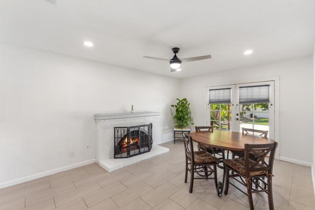 Detail Gallery Image 8 of 21 For 736 Granada Dr, Vista,  CA 92083 - 4 Beds | 2 Baths