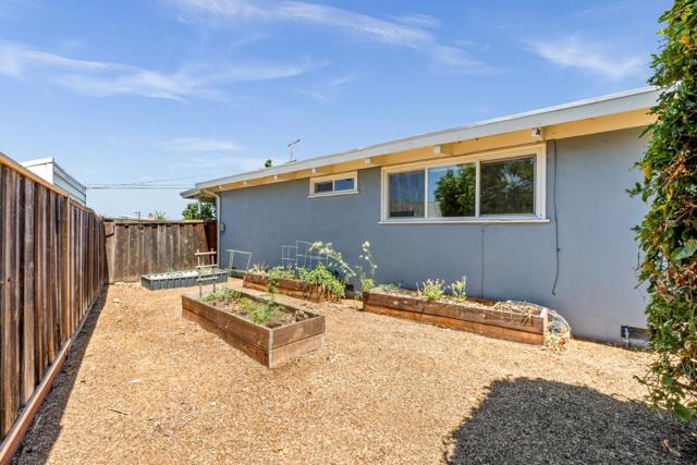 49 Gresel Street, Hayward CA: https://media.crmls.org/mediaz/c646d420-48d6-4ae9-aa78-46f1f858bef5.jpg