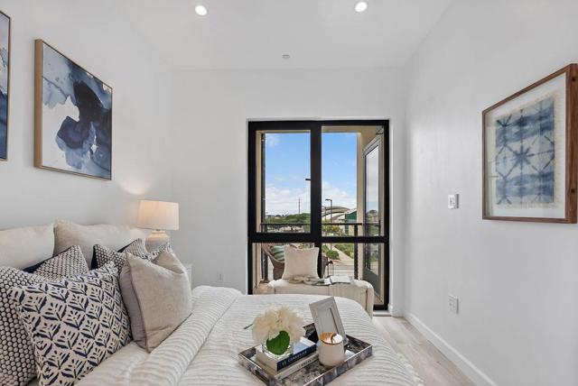 889 McLellan Drive, South San Francisco CA: https://media.crmls.org/mediaz/c646e63e-6106-4d82-9823-8dedbbe5f84c.jpg