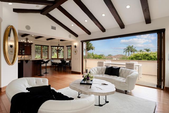 1045 Van Nuys St., San Diego CA: https://media.crmls.org/mediaz/c64728b9-1c92-4e31-aaf7-c5616af0e4fa.jpg