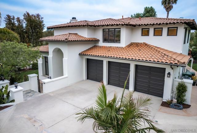 2815 Santa Fe Vista Ct, Encinitas CA: https://media.crmls.org/mediaz/c6481023-dc24-4101-b7ec-ab9541278890.jpg
