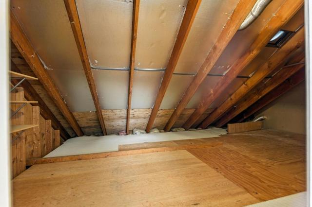 1090 Shoreline Drive, San Mateo CA: https://media.crmls.org/mediaz/c6482c6f-98c1-4b78-9214-5b1b5a8736de.jpg
