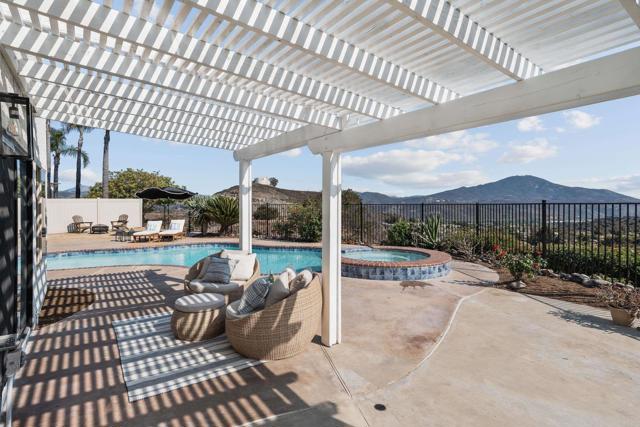 1795 Fuerte Estates Drive, El Cajon CA: https://media.crmls.org/mediaz/c648a069-ebf0-47b5-b37a-4f16892529a0.jpg