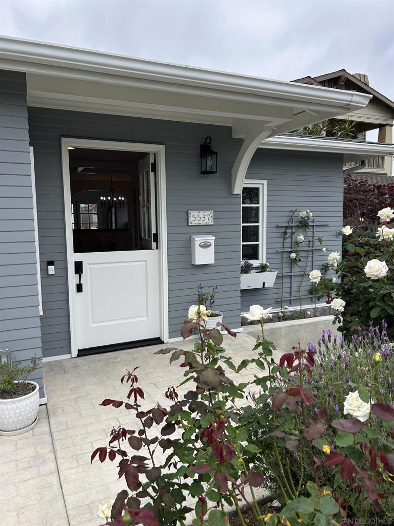 5537 Bellevue Avenue - photo 2
