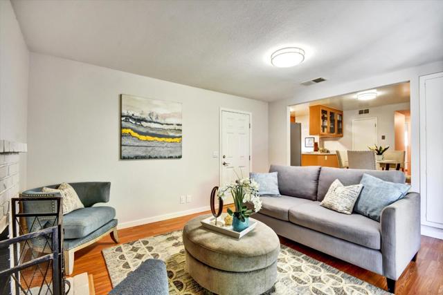 448 Kings Court, Campbell CA: https://media.crmls.org/mediaz/c648ee76-2519-4070-a810-d3595ff5a4c0.jpg