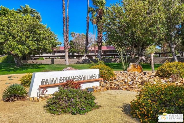 2860 N Los Felices Road, Palm Springs CA: https://media.crmls.org/mediaz/c64920a8-1ccd-4c65-af88-9ce7a6dda2ef.jpg