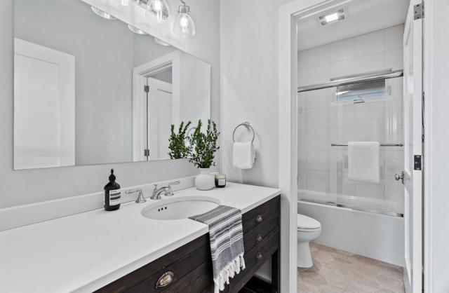 191 Winona Avenue, Pacifica CA: https://media.crmls.org/mediaz/c6496c93-4818-4ab1-814f-18c31b72217b.jpg