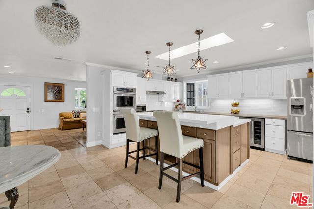 7170 Deveron Ridge Road, West Hills CA: https://media.crmls.org/mediaz/c649c440-a7d8-421f-99c2-29993e979757.jpg