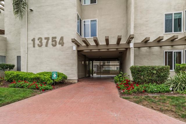 Home for Sale in Del Mar