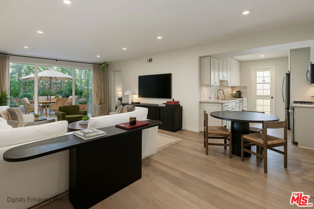 874 Hammond Street, West Hollywood CA: https://media.crmls.org/mediaz/c64e295f-fb8f-43d7-84ba-5e2e52dba816.jpg