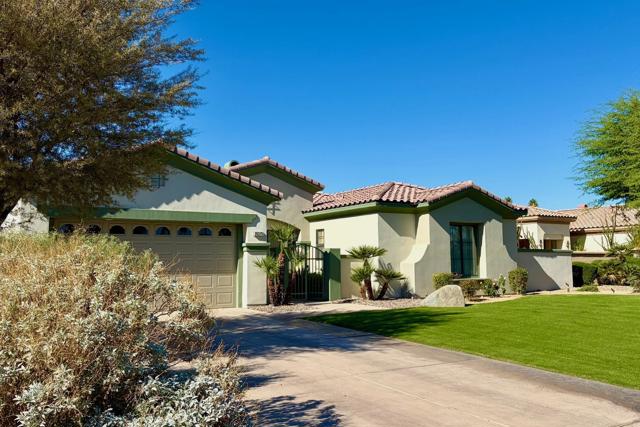 35373 Vista Montana Court, Cathedral City CA: https://media.crmls.org/mediaz/c64e63eb-57c7-4622-8baf-4c5632a9708e.jpg