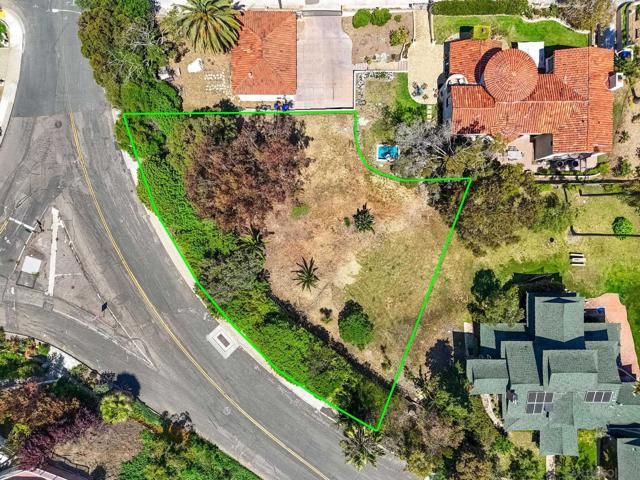 1428 Soledad Ave, La Jolla CA: https://media.crmls.org/mediaz/c650458e-1257-4453-aae4-25df68bc0479.jpg