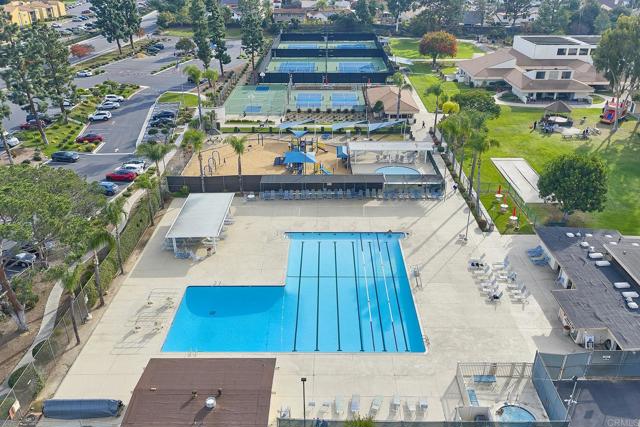 Detail Gallery Image 34 of 39 For 11364 Poblado Rd, San Diego,  CA 92127 - 2 Beds | 1/1 Baths