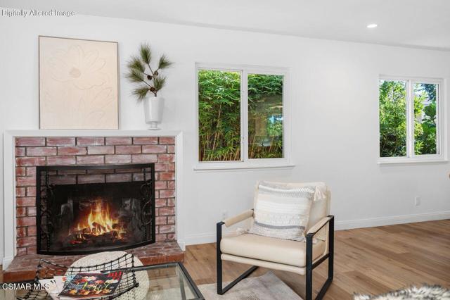 3359 Ridden Street, Camarillo CA: https://media.crmls.org/mediaz/c6517df7-1f92-4d89-920e-86387d4b3282.jpg