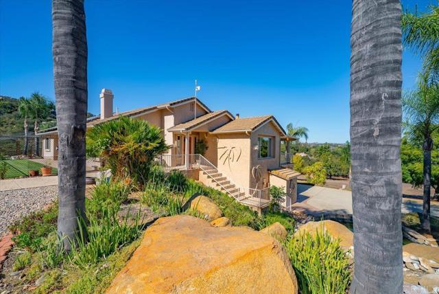 Detail Gallery Image 8 of 38 For 16996 Archie Moore Ring, Ramona,  CA 92065 - 4 Beds | 2/1 Baths